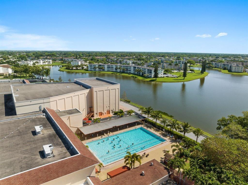 210 Fanshaw East, Unit 210 Boca Raton, FL 33434 - Photo 56 of 62 Incredible