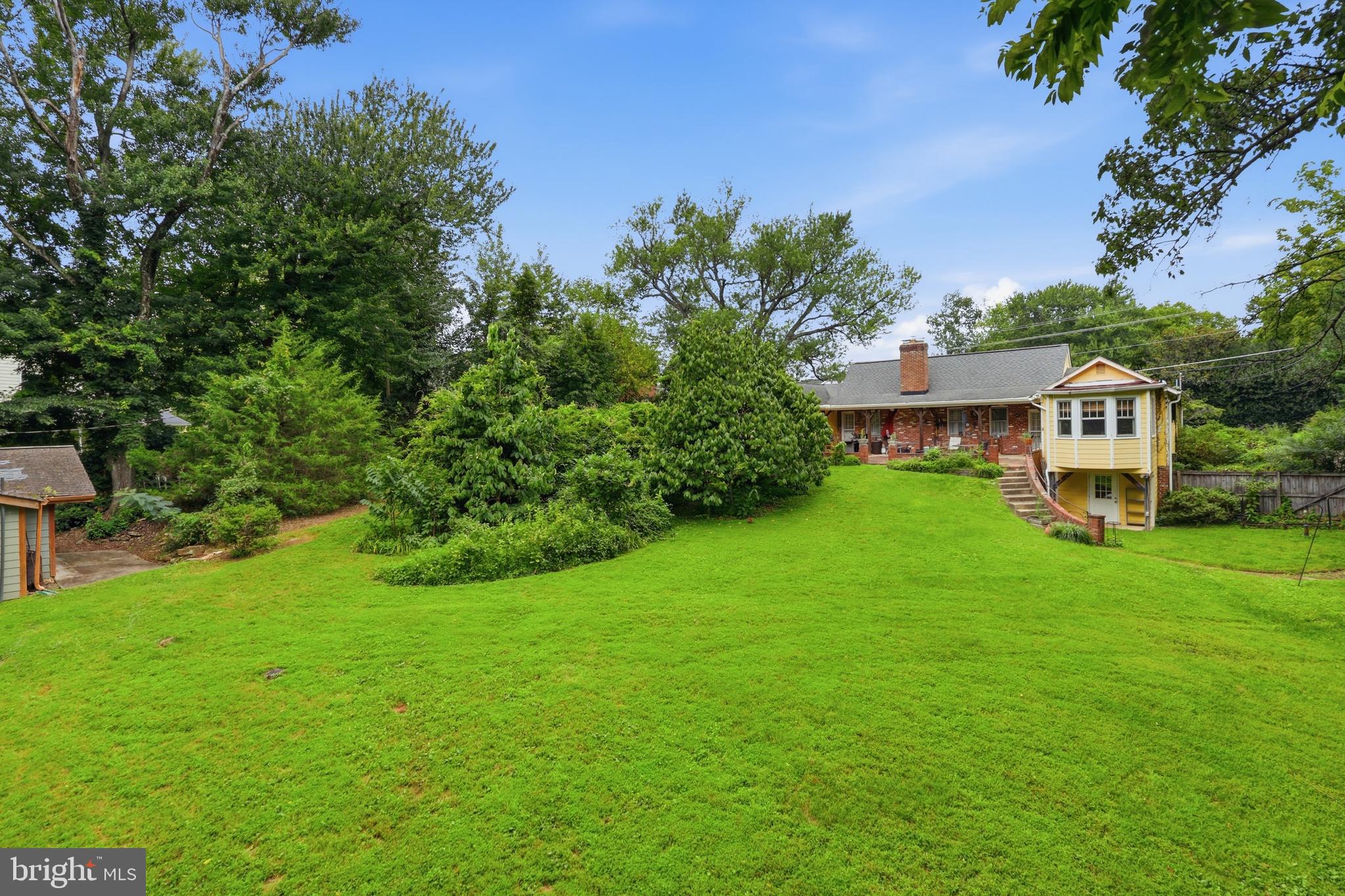 1841 Kirby Road McLean, VA 22101 - Photo 5 of 19 Gallery Image 5
