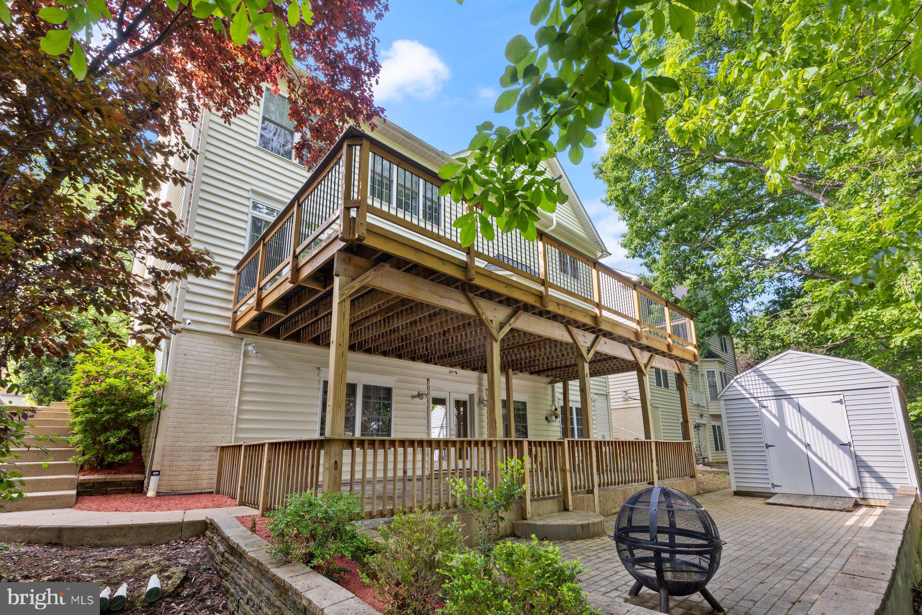 7710 Ridgepark Court Springfield, VA 22153 - Photo 4 of 55 Gallery Image 4