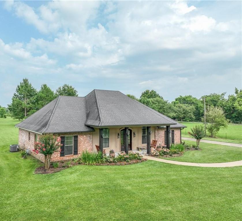 49 Reynolds Road Alexandria, LA 71302 - Photo 1 of 44 Gallery Image 1