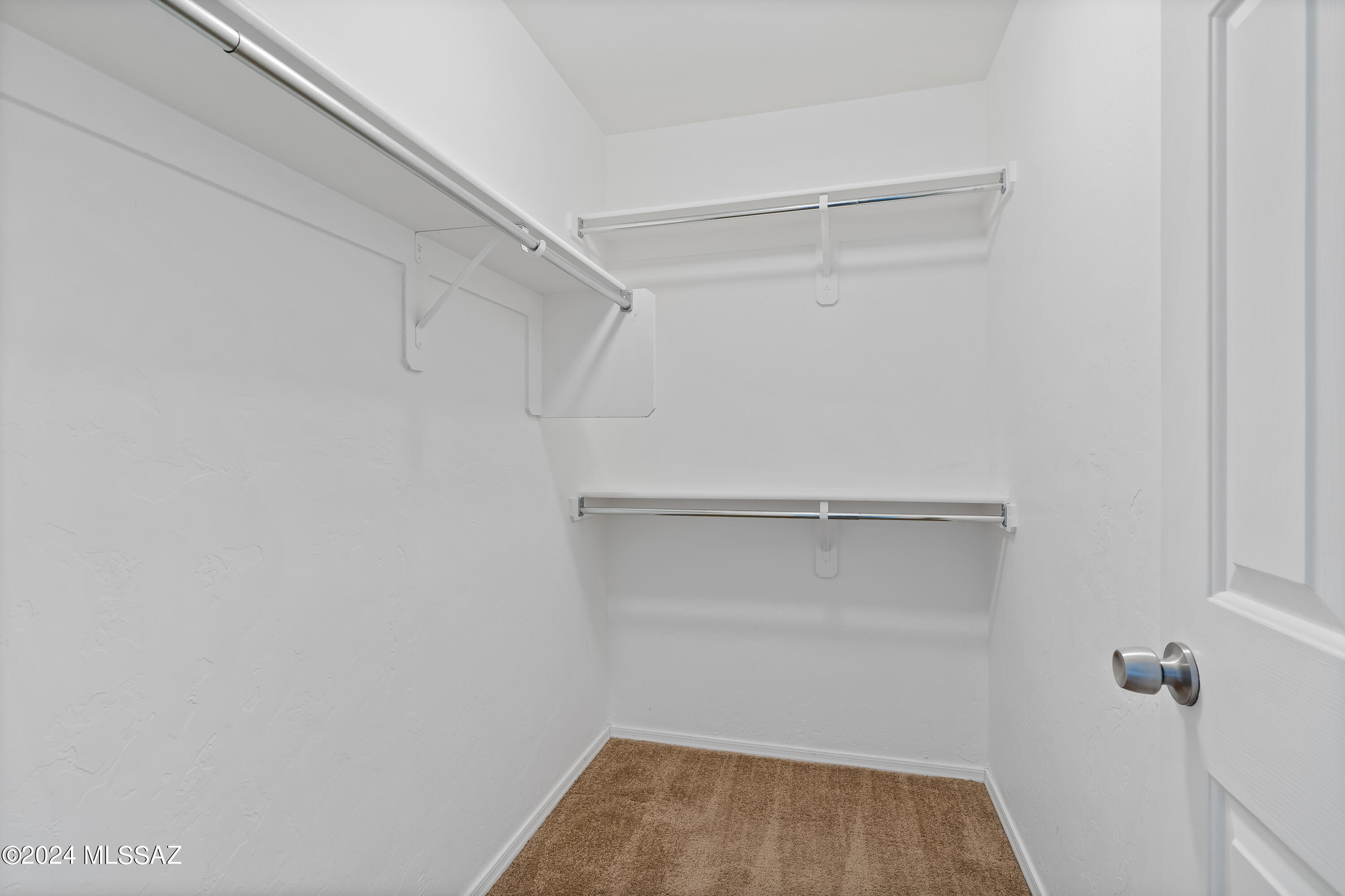 4589 South Valley Road Tucson, AZ 85714 - Photo 17 of 32