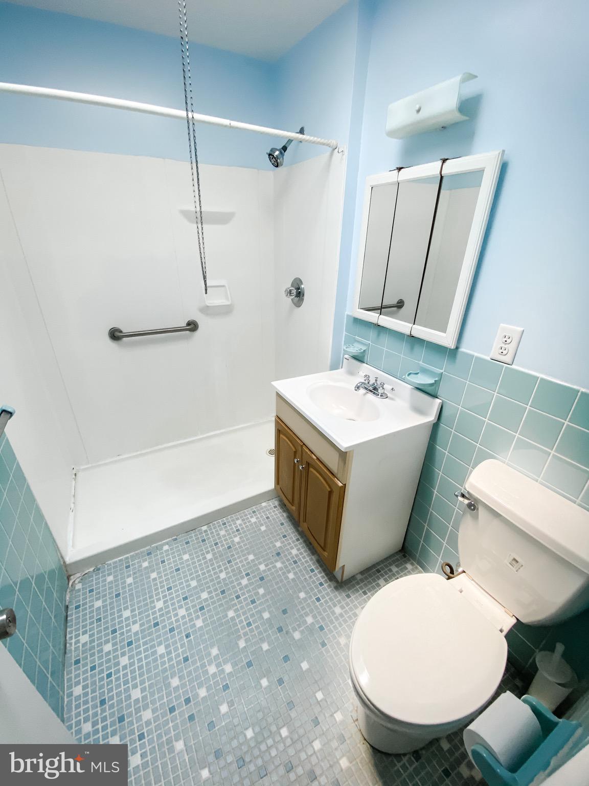 12602 Knights Road Philadelphia, PA 19154 - Photo 15 of 29 Gallery Image 15