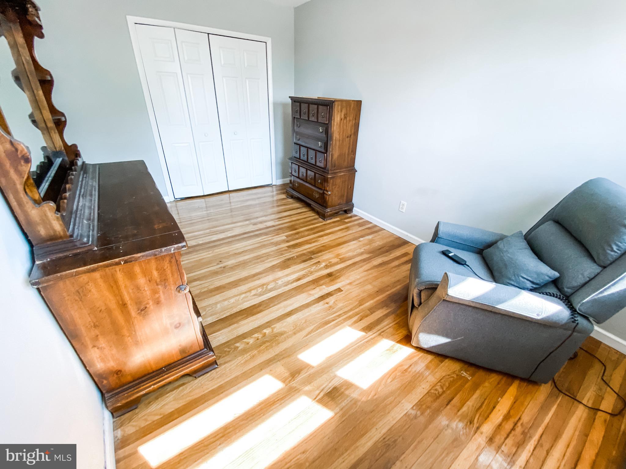 12602 Knights Road Philadelphia, PA 19154 - Photo 17 of 29 Gallery Image 17