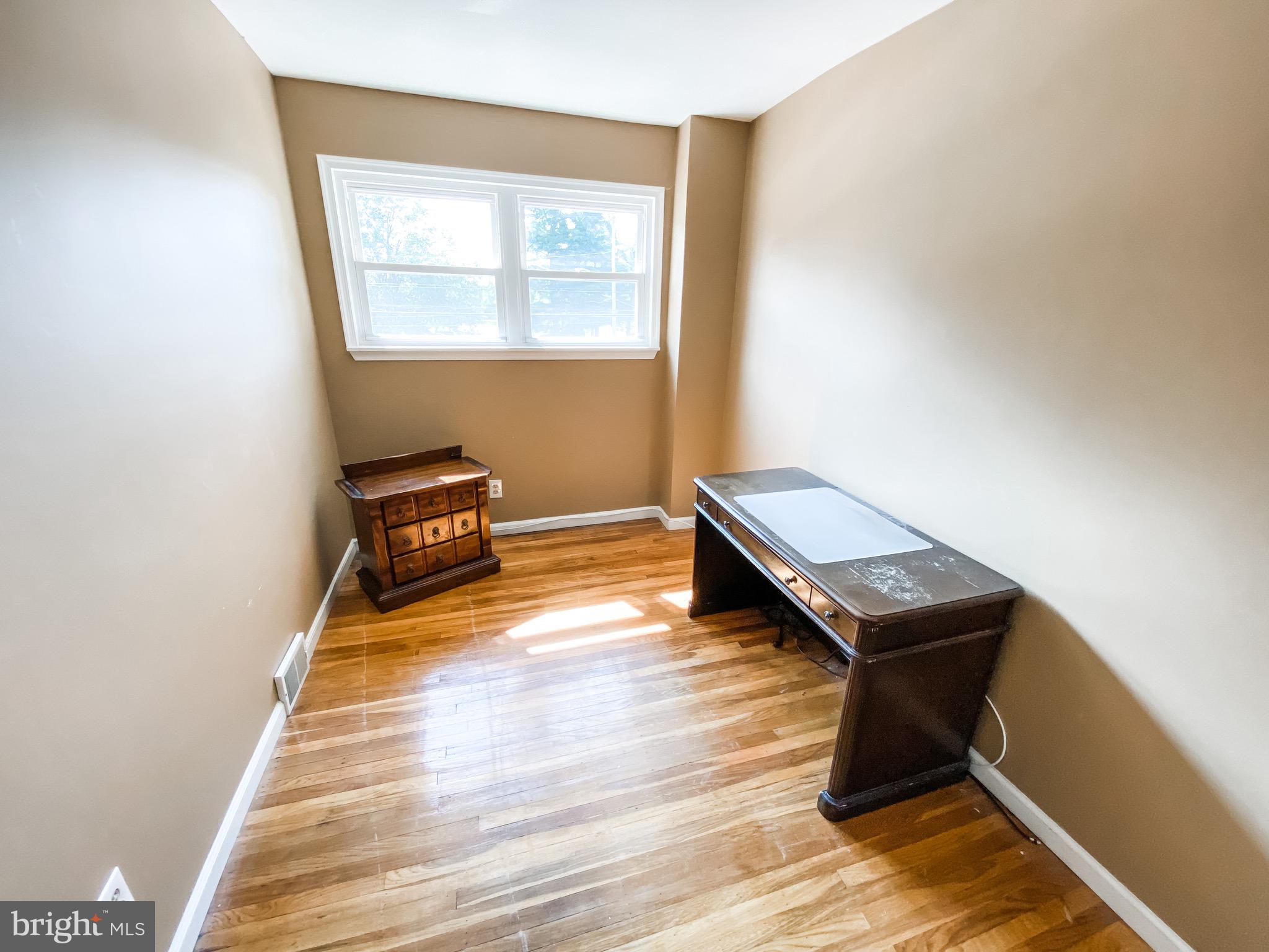 12602 Knights Road Philadelphia, PA 19154 - Photo 22 of 29 Gallery Image 22