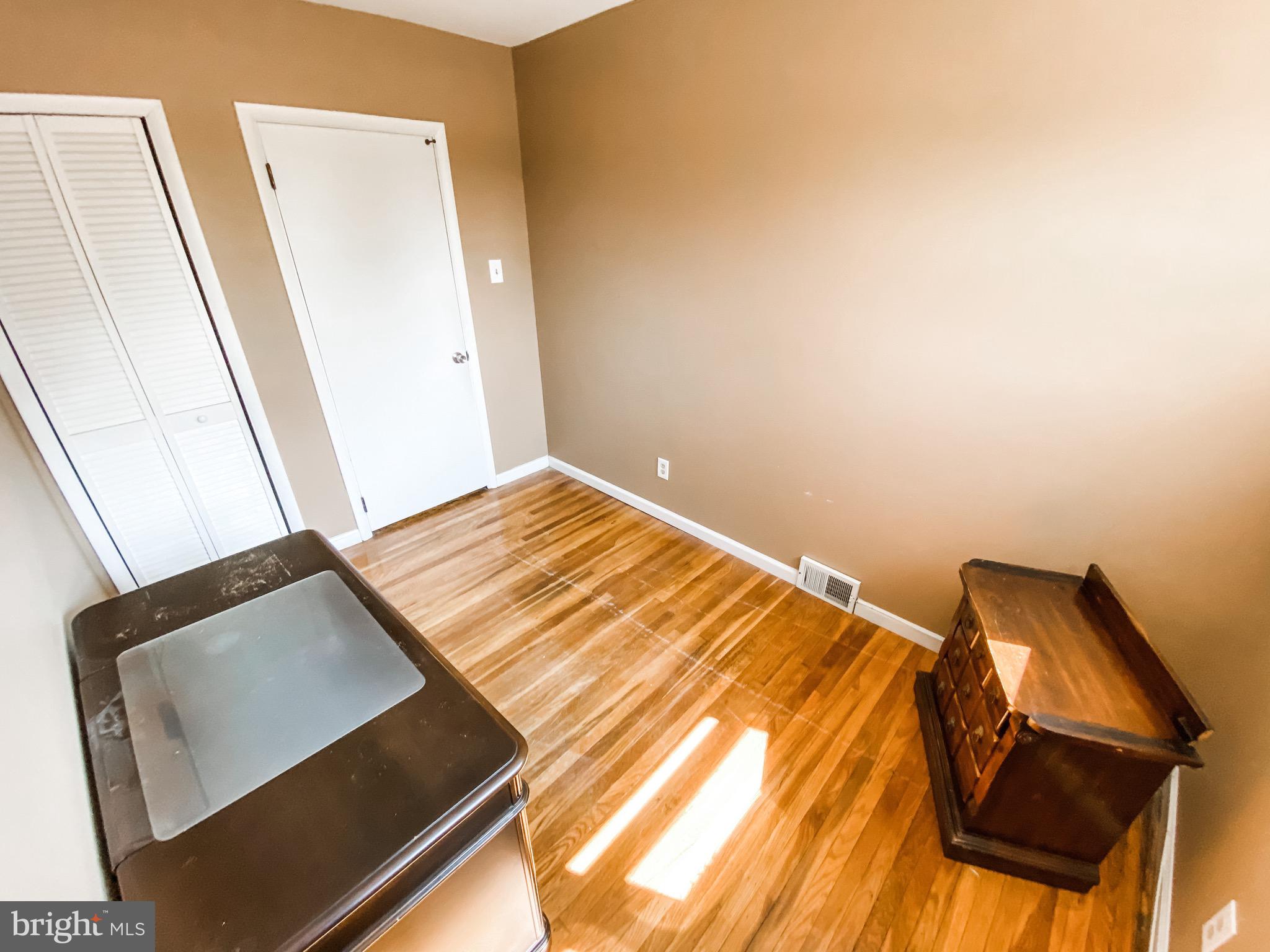 12602 Knights Road Philadelphia, PA 19154 - Photo 23 of 29 Gallery Image 23