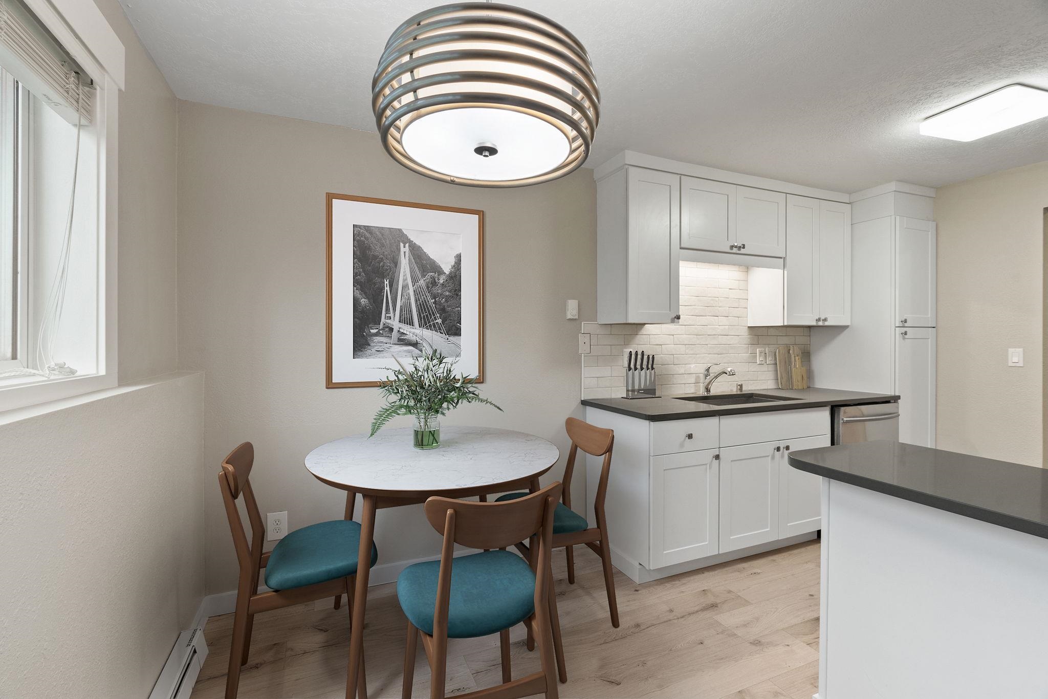 310 North Raymond Road, Unit D22 Spokane Valley, WA 99206 - Photo 4 of 25