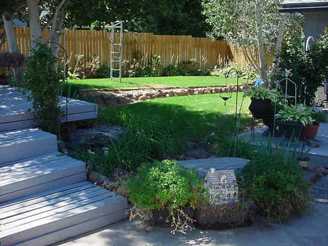 504 Meadowbrook Road Yakima, WA 98903 - Photo 4 of 18 a view of garden with plants