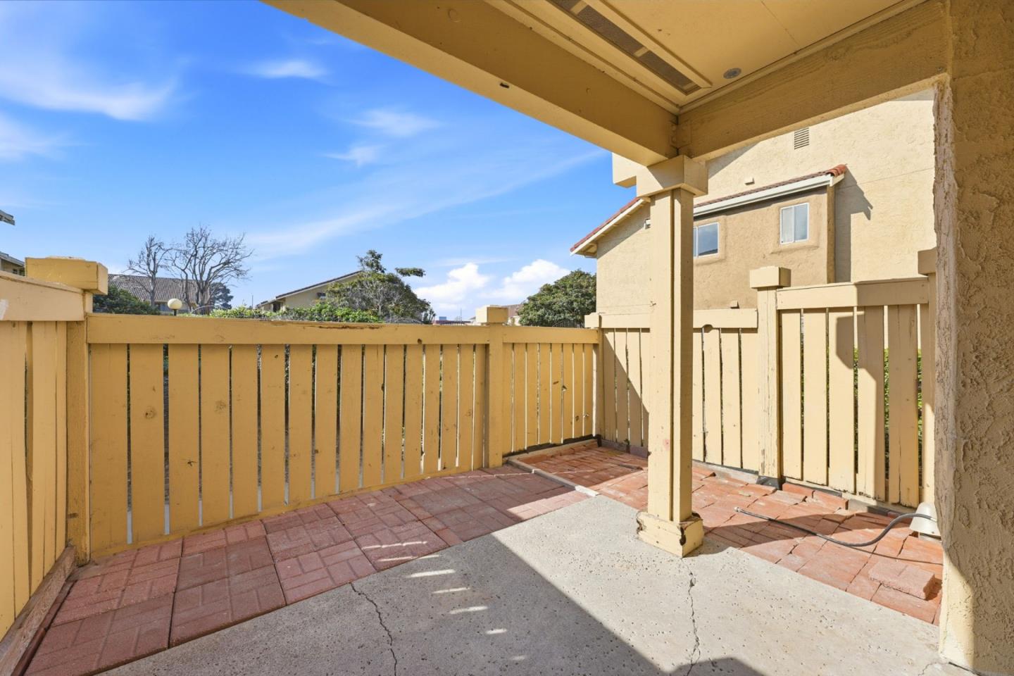 7 Las Moradas Circle San Pablo, CA 94806 - Photo 35 of 45