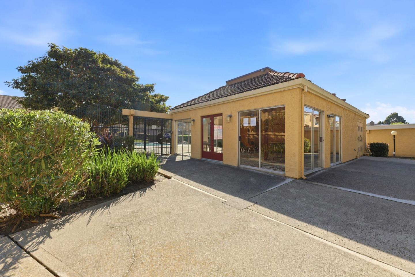 7 Las Moradas Circle San Pablo, CA 94806 - Photo 41 of 45