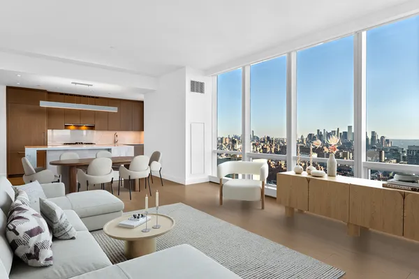 $17,900 | 15 Hudson Yards, Unit 38C | Hudson Yards