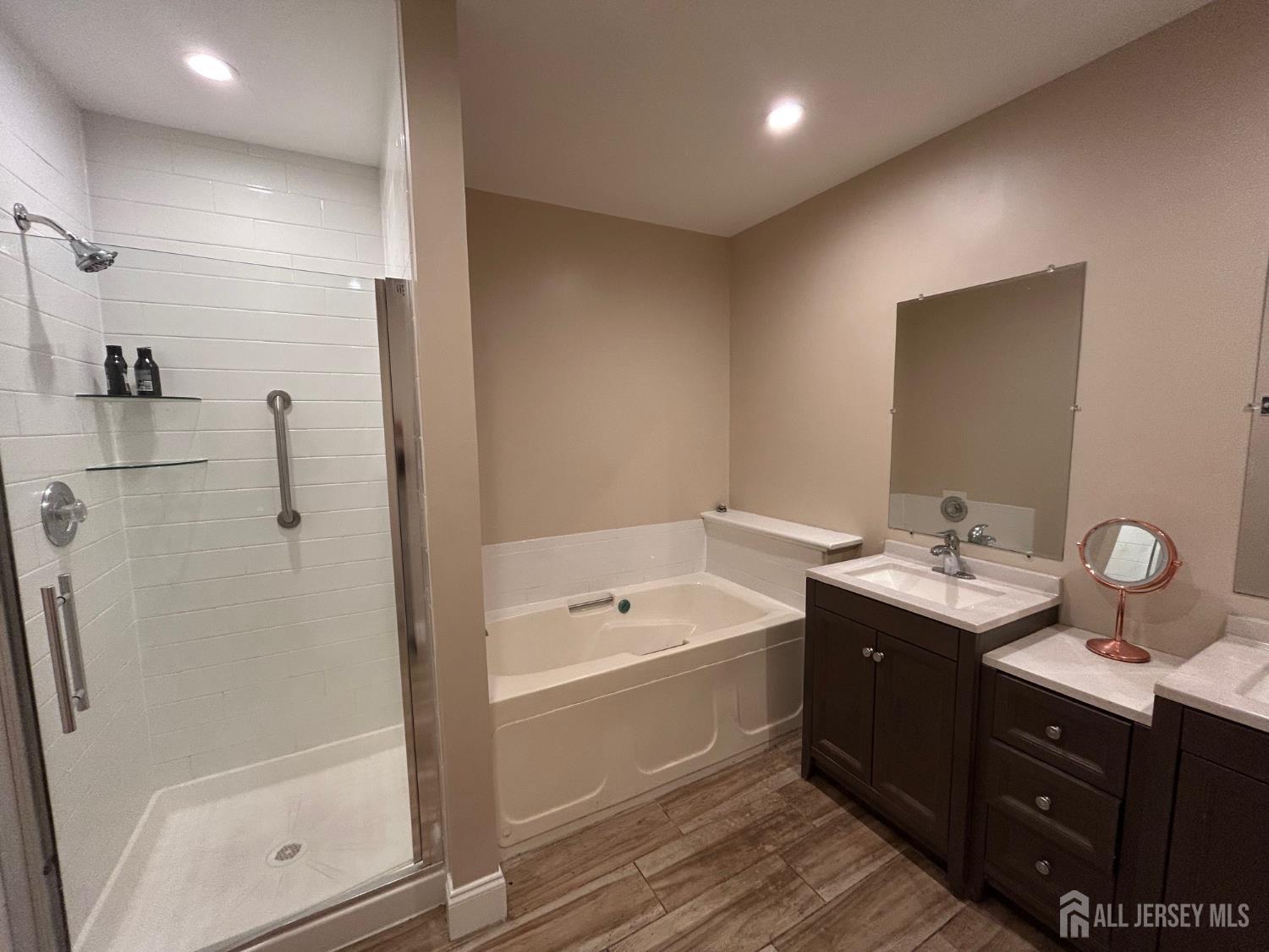 48 Winthrop Road, Unit B Monroe Township, NJ 08831 - Photo 34 of 49