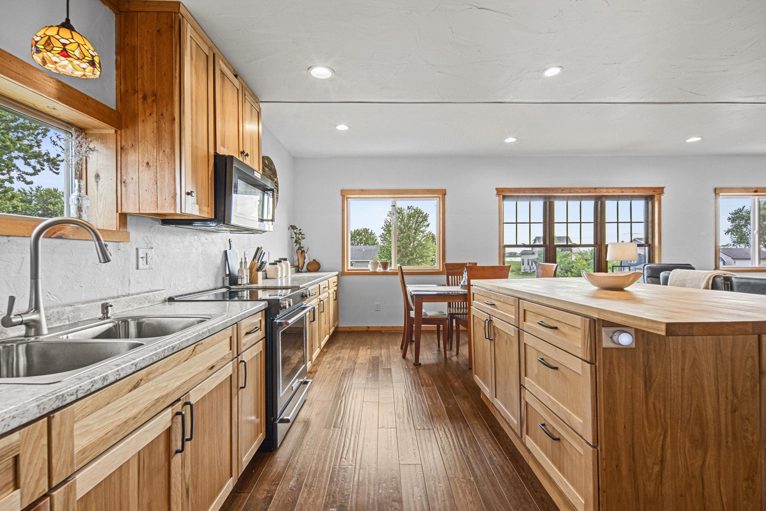 7711 Boom Bay Heights Road Larsen, WI 54947 - Photo 5 of 72