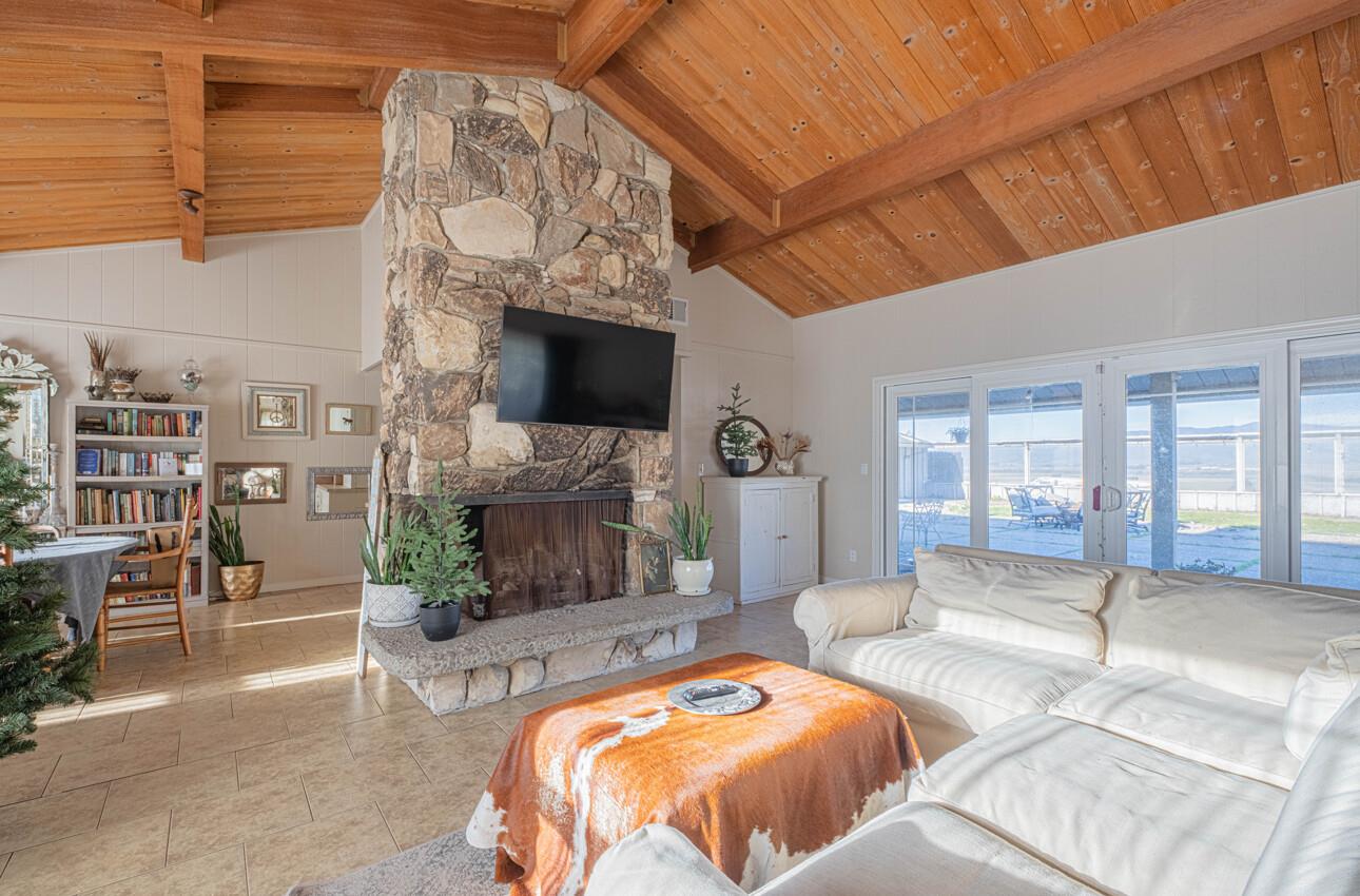 844 River Road Salinas, CA 93908 - Photo 27 of 76 a view of a livingroom with furniture and a fireplace