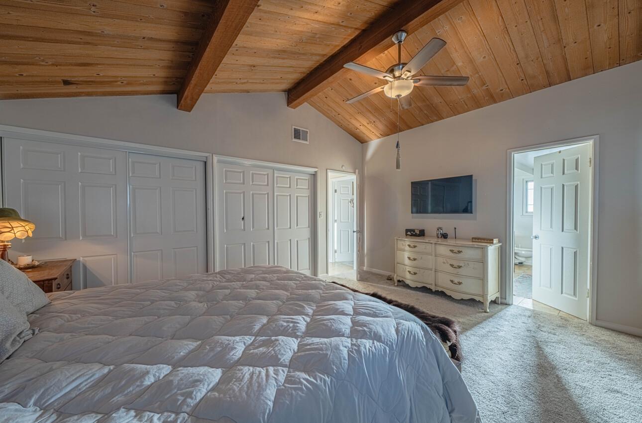 844 River Road Salinas, CA 93908 - Photo 45 of 76 a bedroom with a bed and a flat tv screen