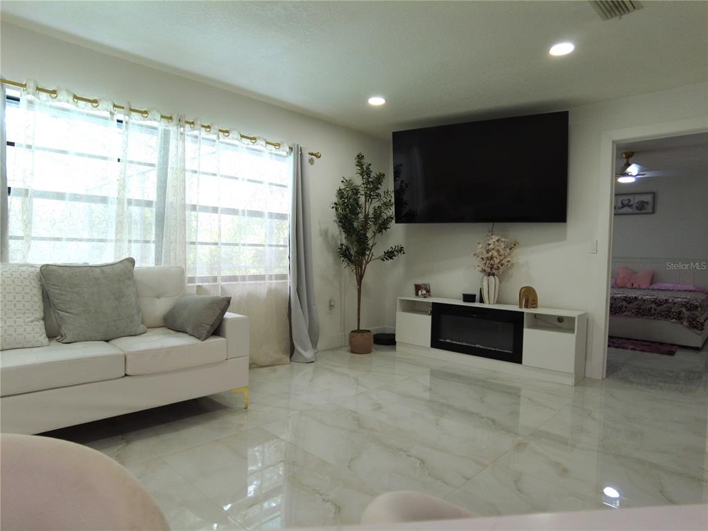 5045 Kenmore Street Spring Hill, FL 34608 - Photo 12 of 32