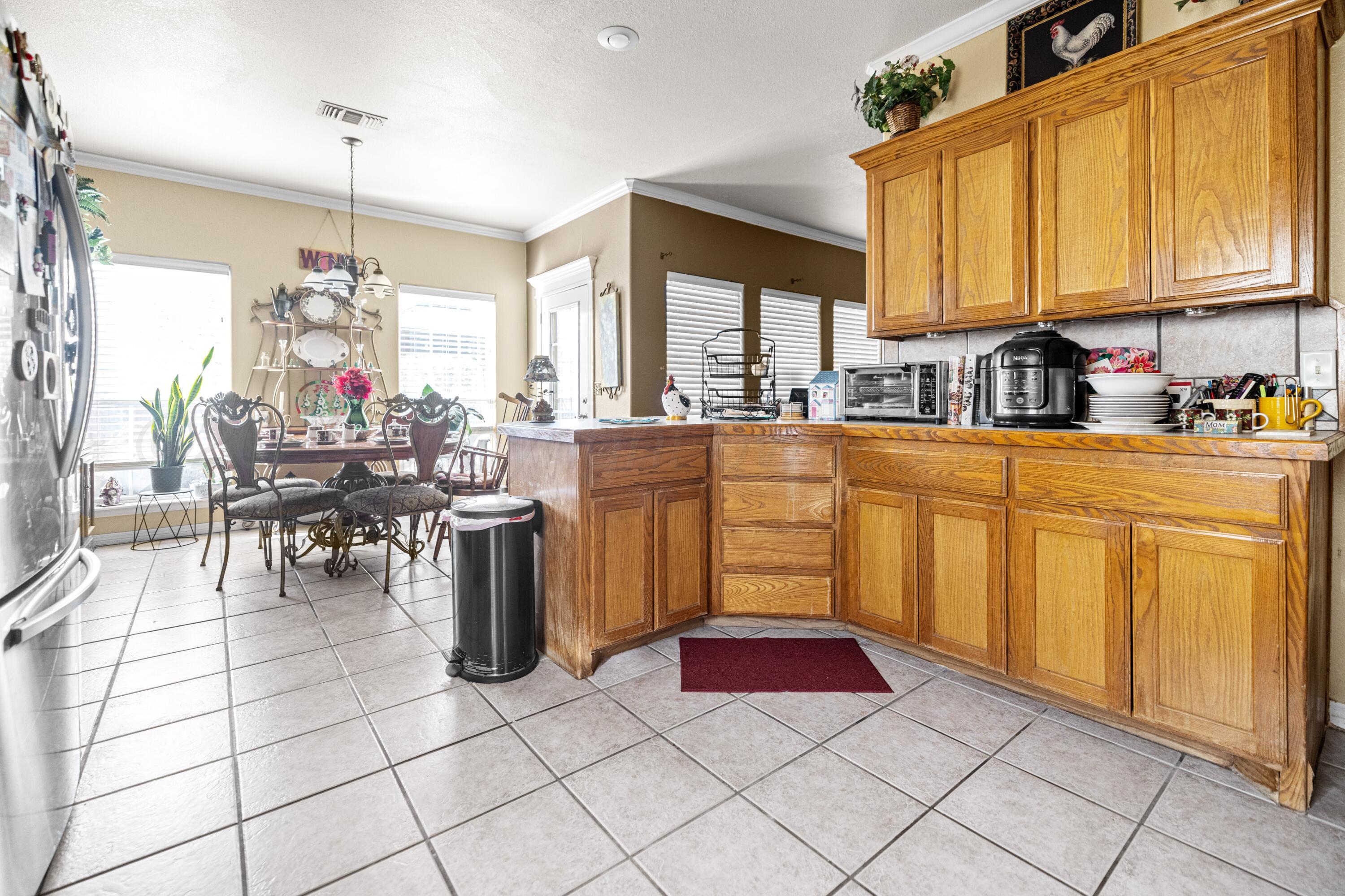 6200 Pans Street Amarillo, TX 79118 - Photo 10 of 29 Kitchen 2