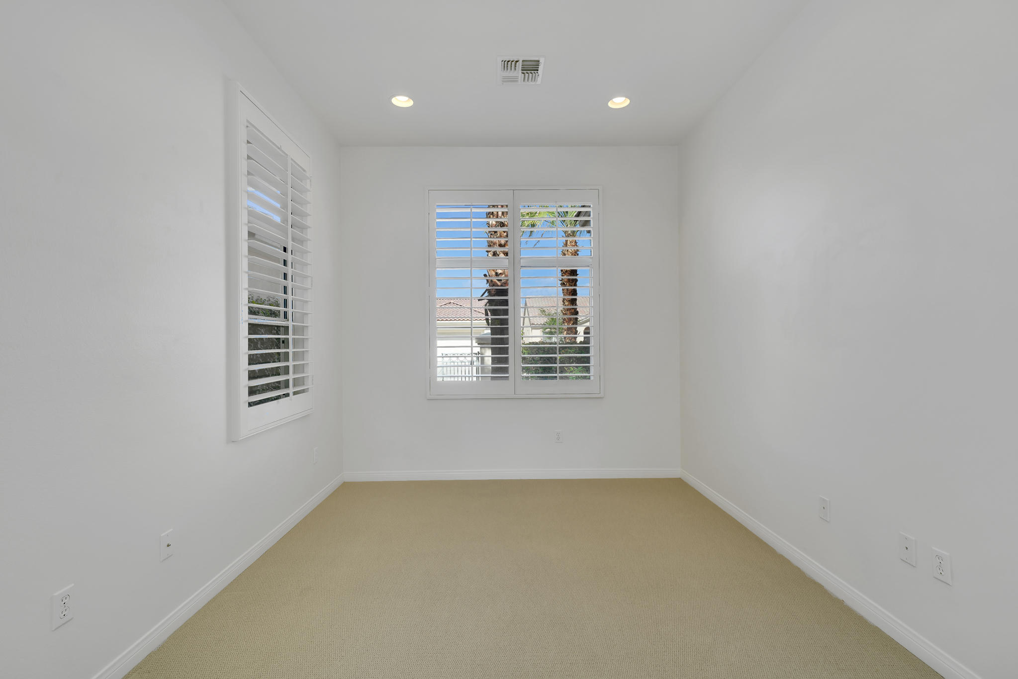 78655 Morning Star Palm Desert, CA 92211 - Photo 14 of 23 a view of an empty room with a window