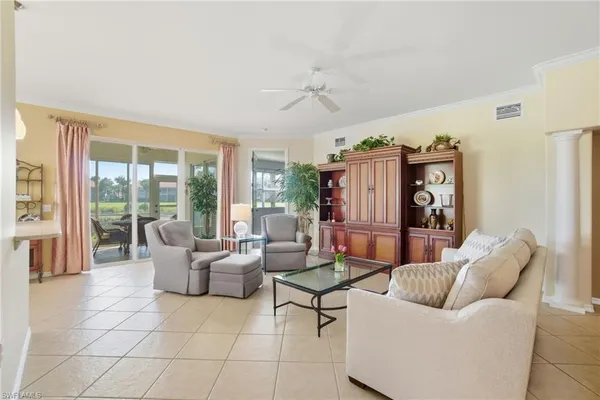 $565,000 | 3904 Forest Glen Boulevard, Unit 7101, Naples, FL 34114