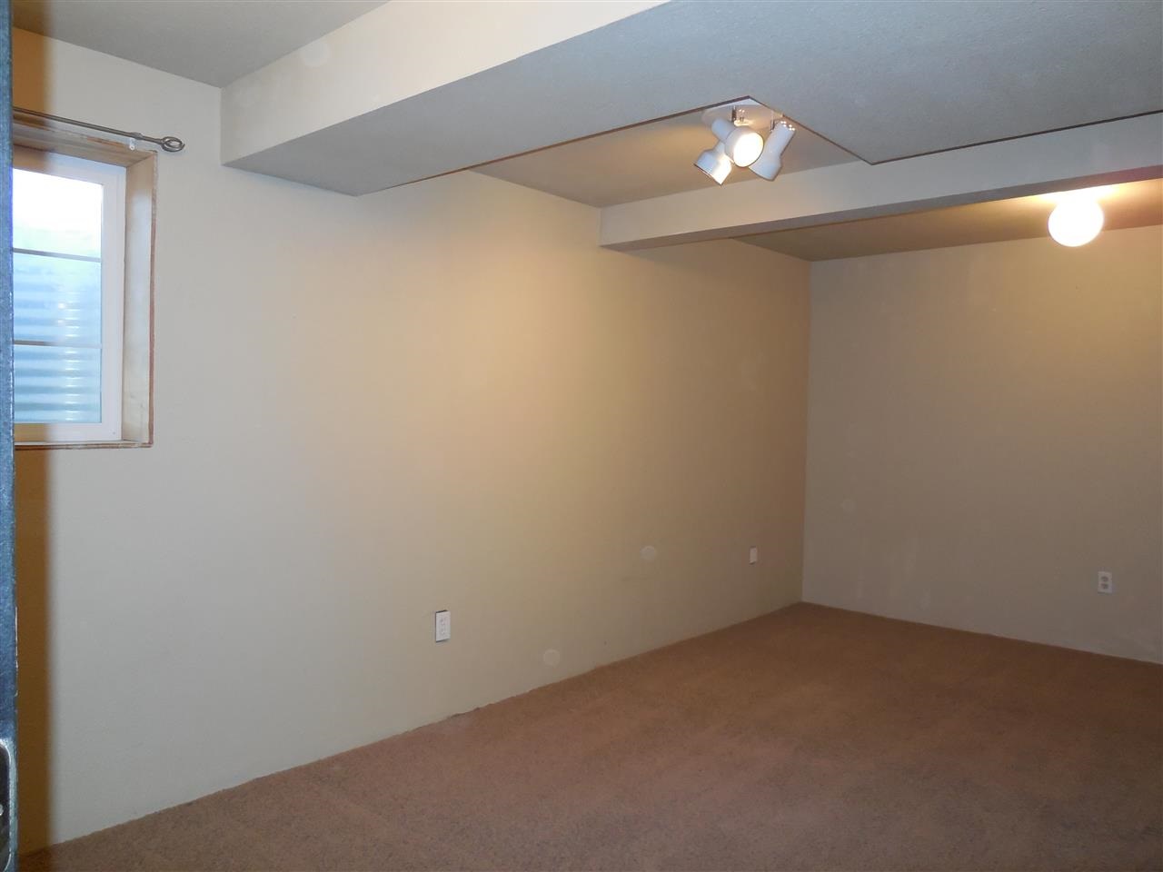 527 East Midway Road Colbert, WA 99005 - Photo 12 of 20