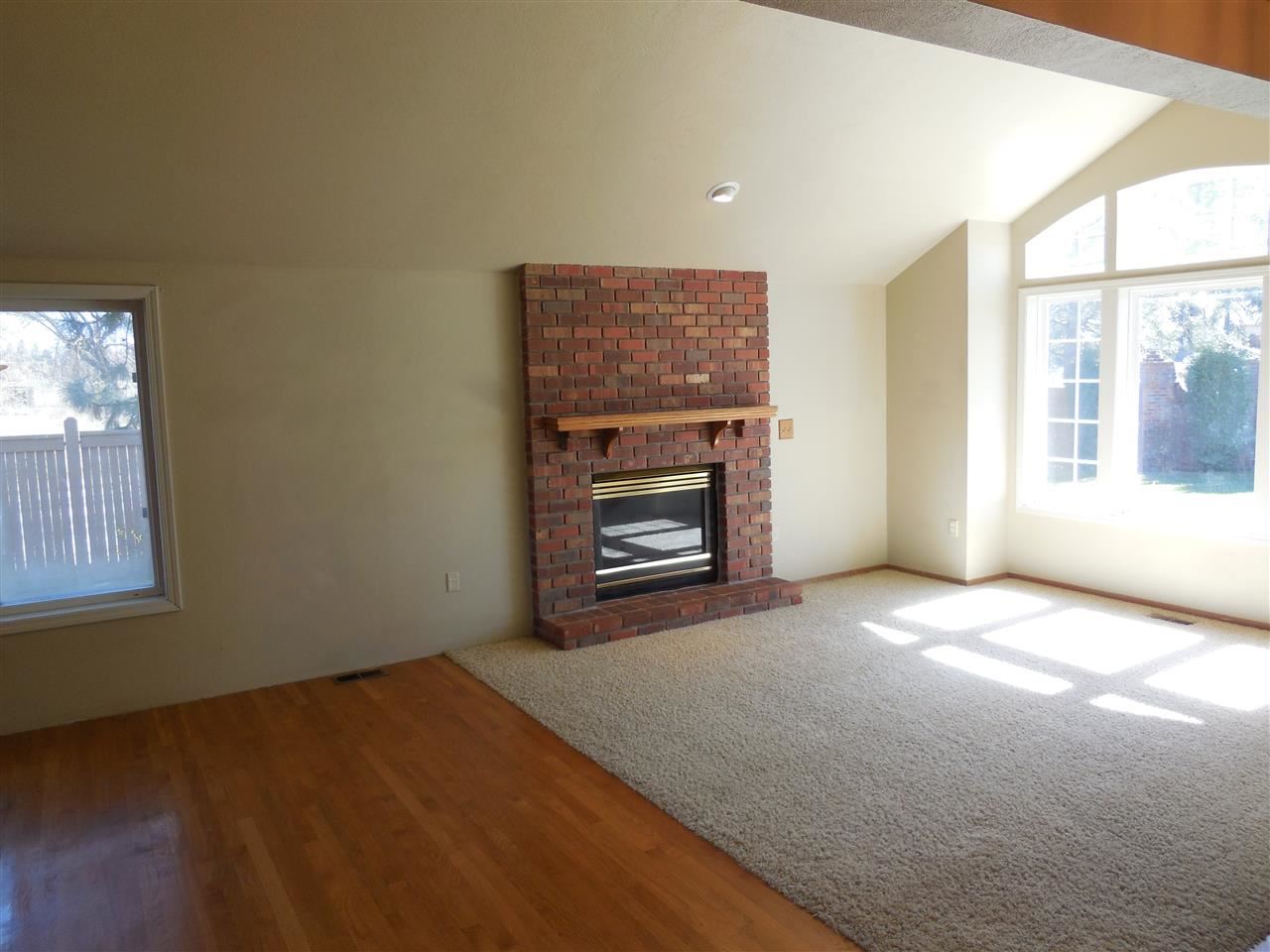 527 East Midway Road Colbert, WA 99005 - Photo 3 of 20