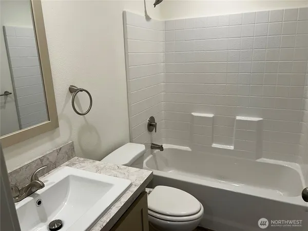 $134,900 | 5711 112th Ave Court East, Unit 30, Puyallup, WA 98372