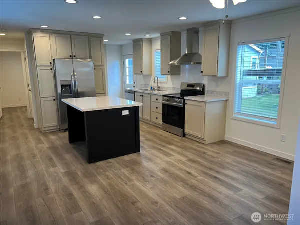 $134,900 | 5711 112th Ave Court East, Unit 30, Puyallup, WA 98372