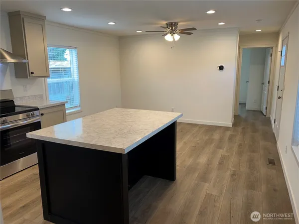 $134,900 | 5711 112th Ave Court East, Unit 30, Puyallup, WA 98372