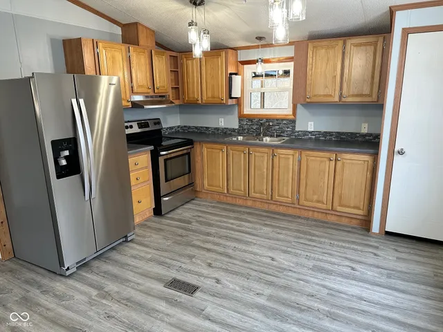 $174,900 | 203 South West Street, Center Point, IN 47840