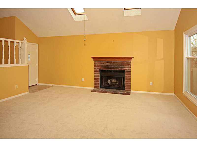 11614 Buttonwood Drive Carmel, IN 46033 - Photo 5 of 19