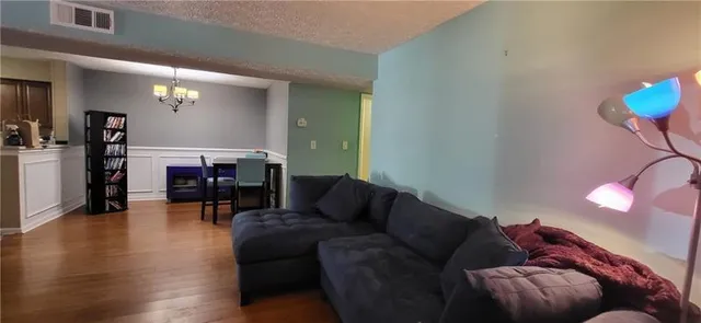 $250,000 | 2105 North Forest Trail, Dunwoody, GA 30338