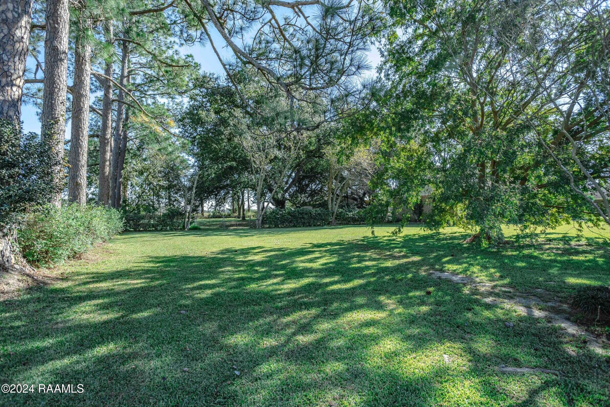 8704 church point hwy -25