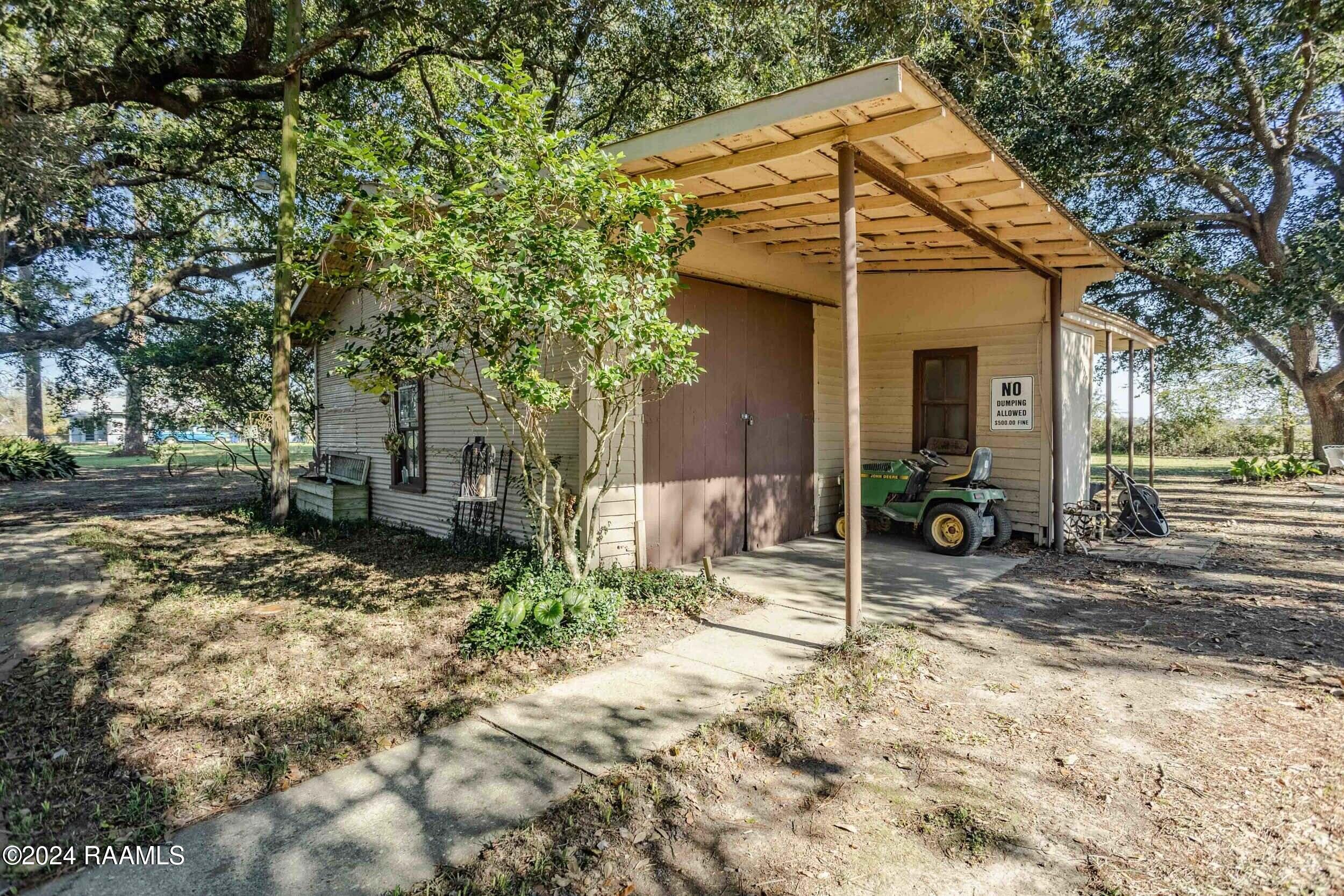 8704 Church Point Highway Church Point, LA 70525 - Photo 8 of 28 8704 church point hwy -32