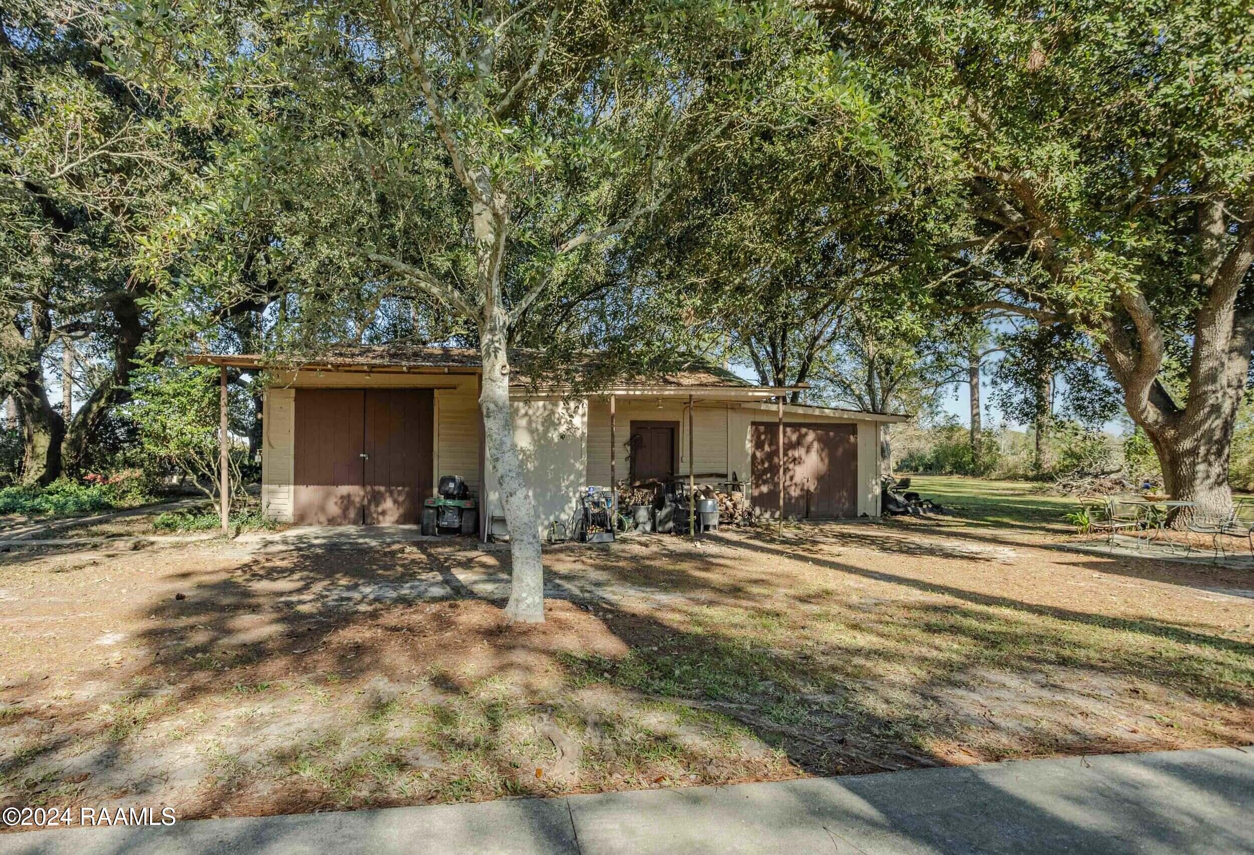 8704 Church Point Highway Church Point, LA 70525 - Photo 9 of 28 8704 church point hwy -35
