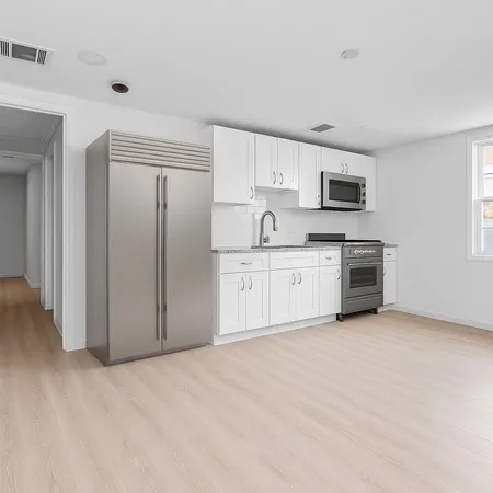 $1,000 | 16016 Green Manor Drive, Unit B, Humble, TX 77396