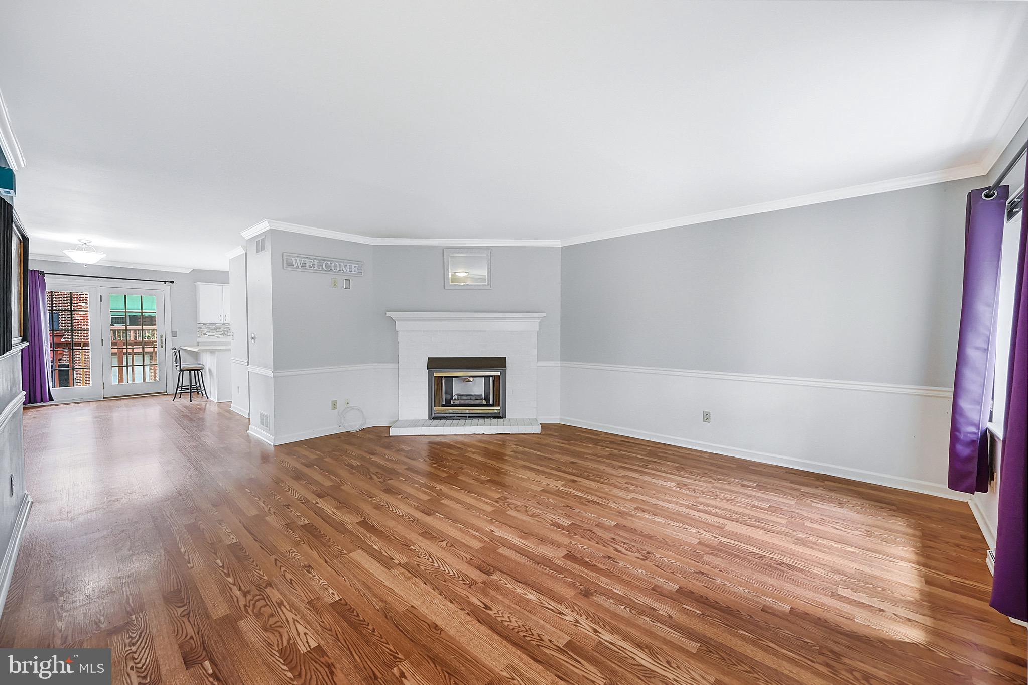 307 Chambers Ridge, Unit 307 York, PA 17402 - Photo 4 of 29 Living room