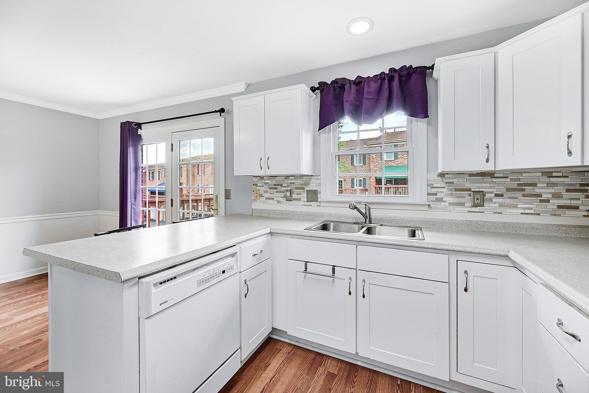 307 Chambers Ridge, Unit 307 York, PA 17402 - Photo 10 of 29 Soft close cabinets