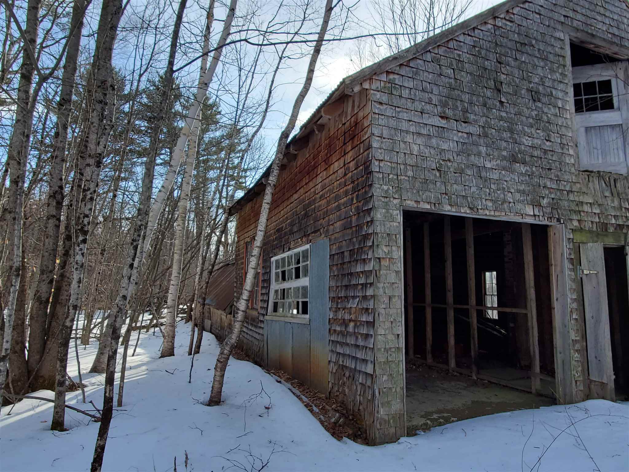 209-2 Center Harbor Neck Road Center Harbor, NH 03226 - Photo 11 of 40 Gallery Image 11