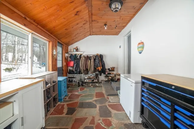 $435,000 | 178 James Street, Barre, MA 01005