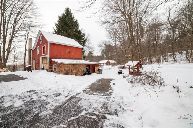 $435,000 | 178 James Street, Barre, MA 01005