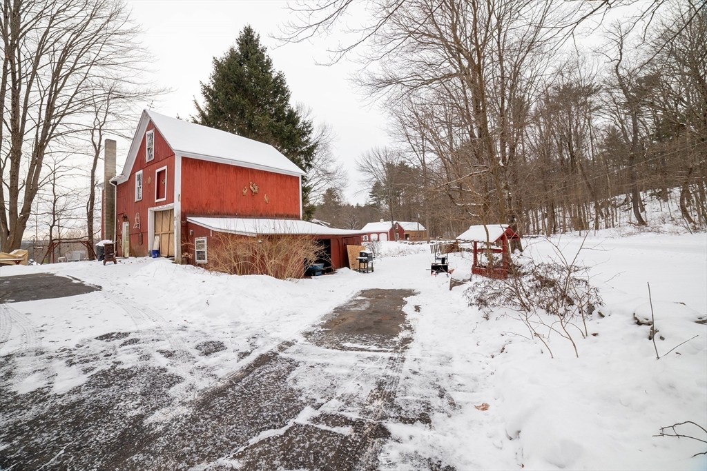 178 James Street Barre, MA 01005 - Photo 33 of 36