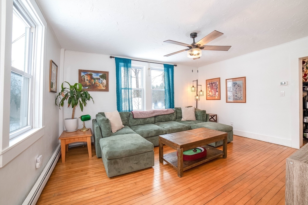 178 James Street Barre, MA 01005 - Photo 4 of 36