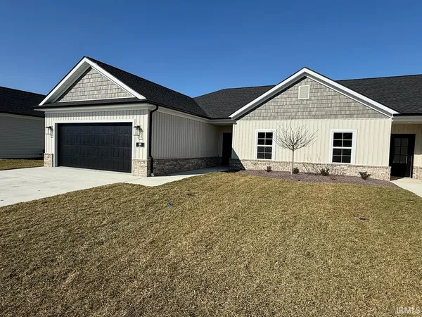 $270,000 | 1628 Theo Drive, Unit 1, Evansville, IN 47711