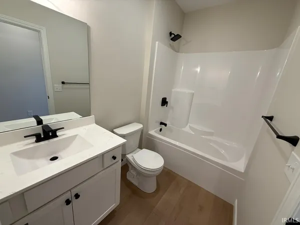 $270,000 | 1628 Theo Drive, Unit 1, Evansville, IN 47711