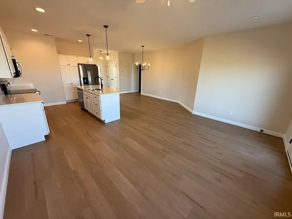 $270,000 | 1628 Theo Drive, Unit 1, Evansville, IN 47711