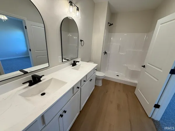 $270,000 | 1628 Theo Drive, Unit 1, Evansville, IN 47711