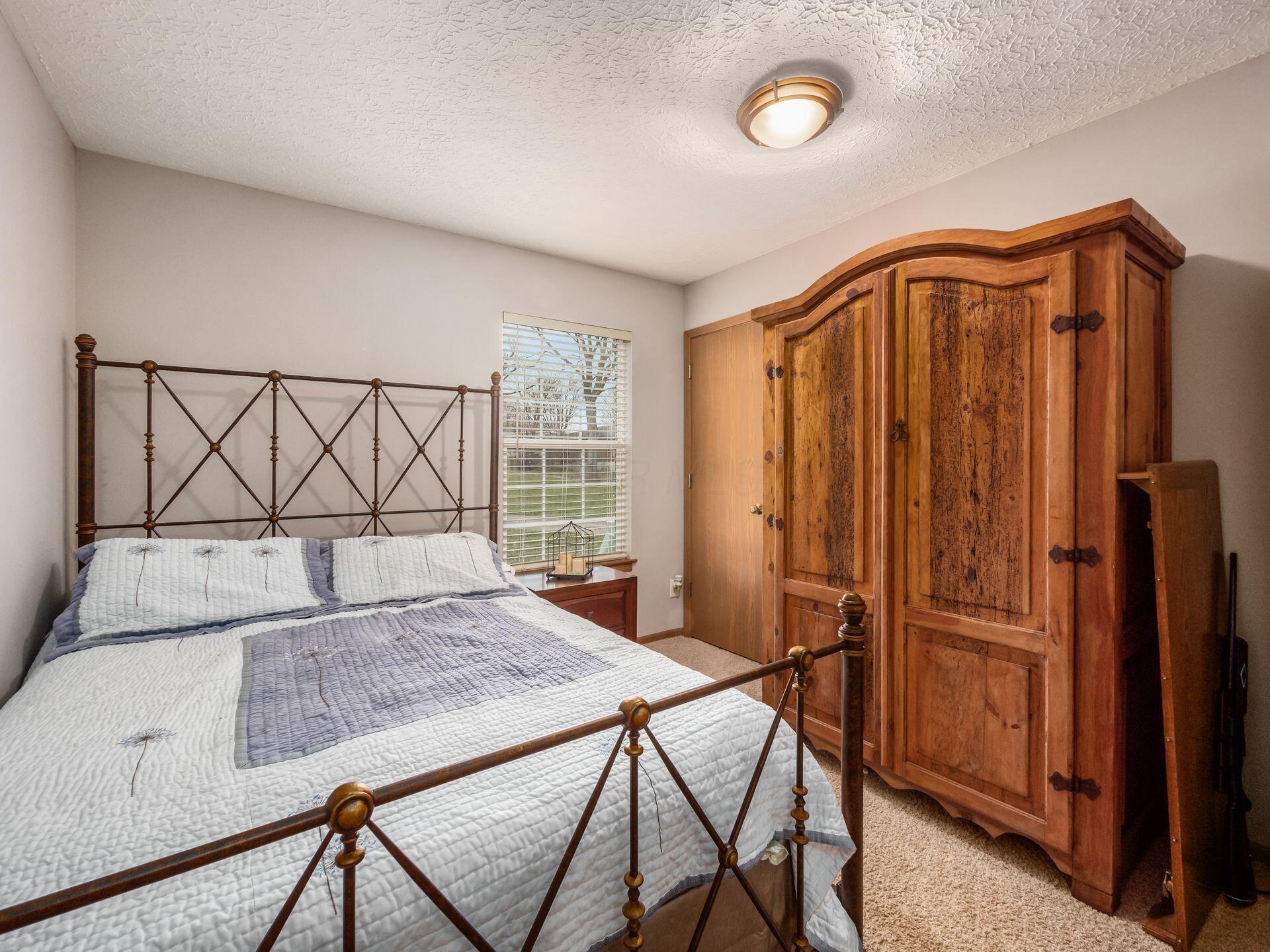 5041 Cook Road Ashville, OH 43103 - Photo 21 of 43 Guest Bedroom 1