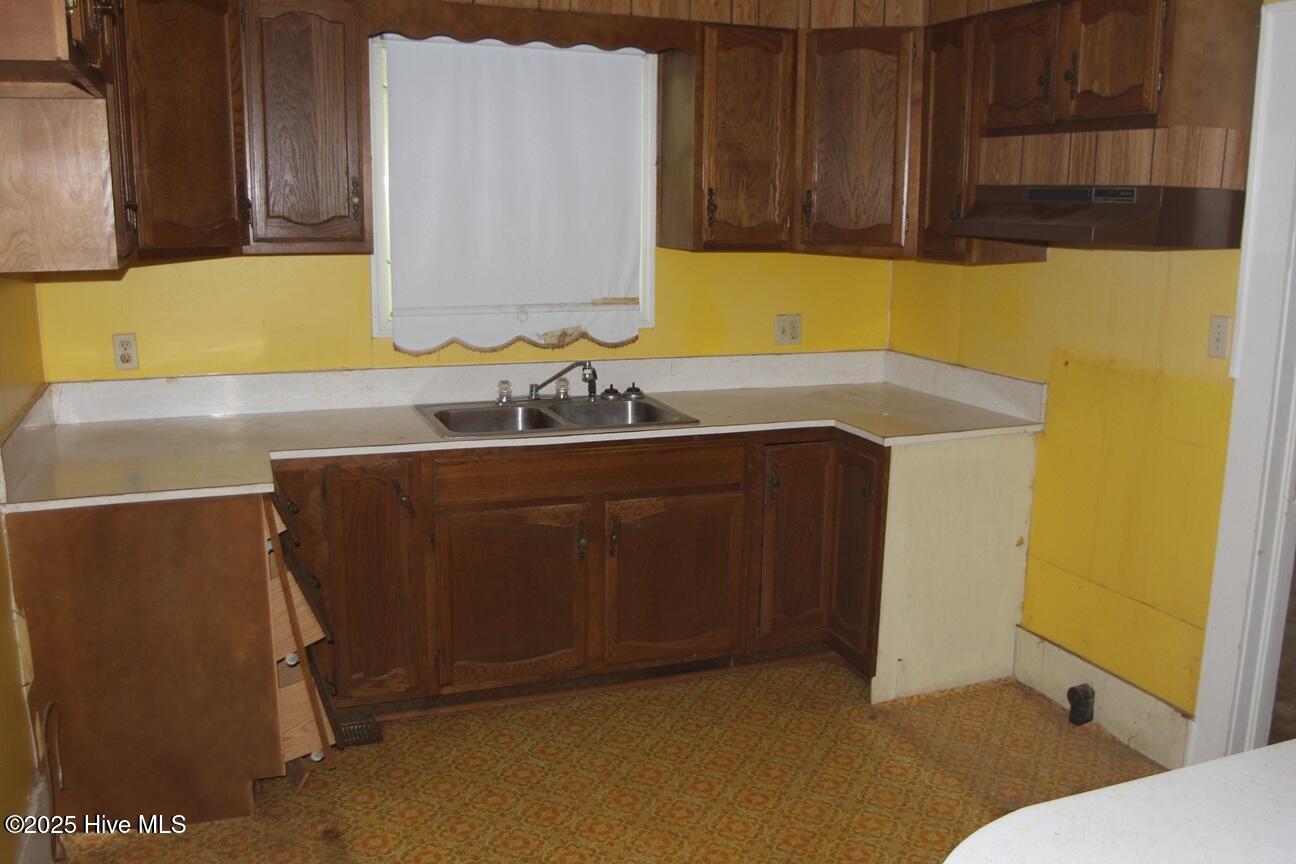 709 Quail Street Elizabethtown, NC 28337 - Photo 13 of 29