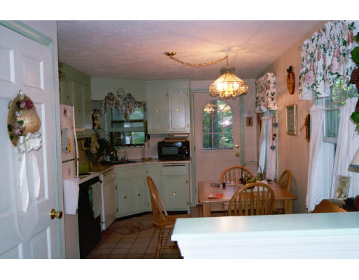 75 Ashtead Road Bridgewater, MA 02324 - Photo 2 of 3 Gallery Image 2