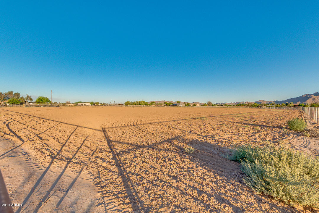 17647 East Via Del Rancho Gilbert, AZ 85298 - Photo 48 of 60 49-Via Del Rancho