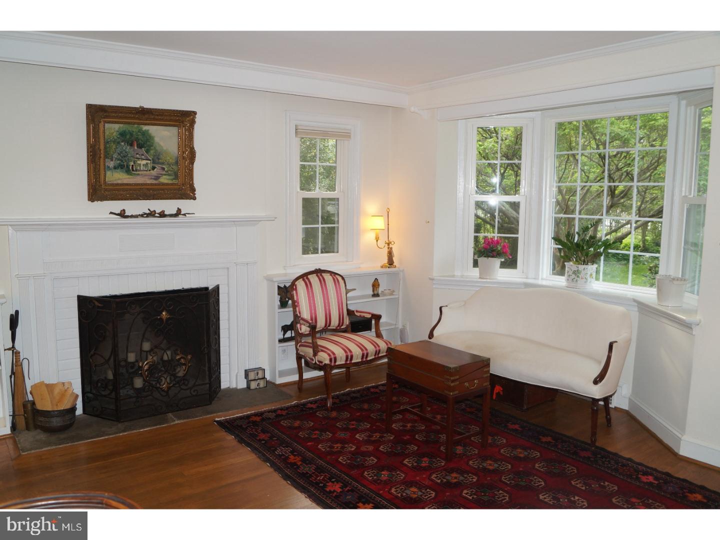 314 Old Lancaster Road Devon, PA 19333 - Photo 3 of 19 Living Room